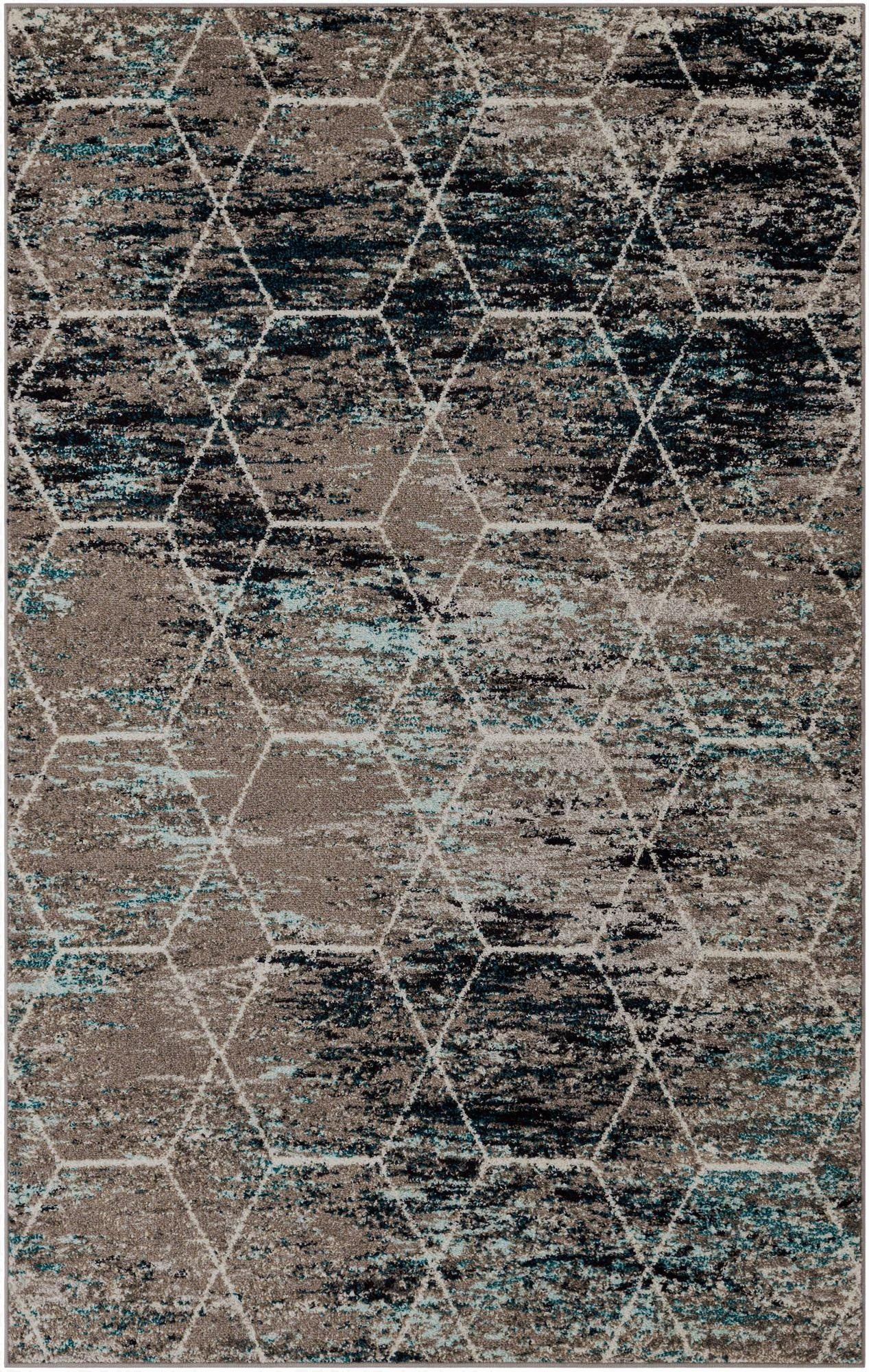  5' 3 x 8' Lattice Frieze Rug