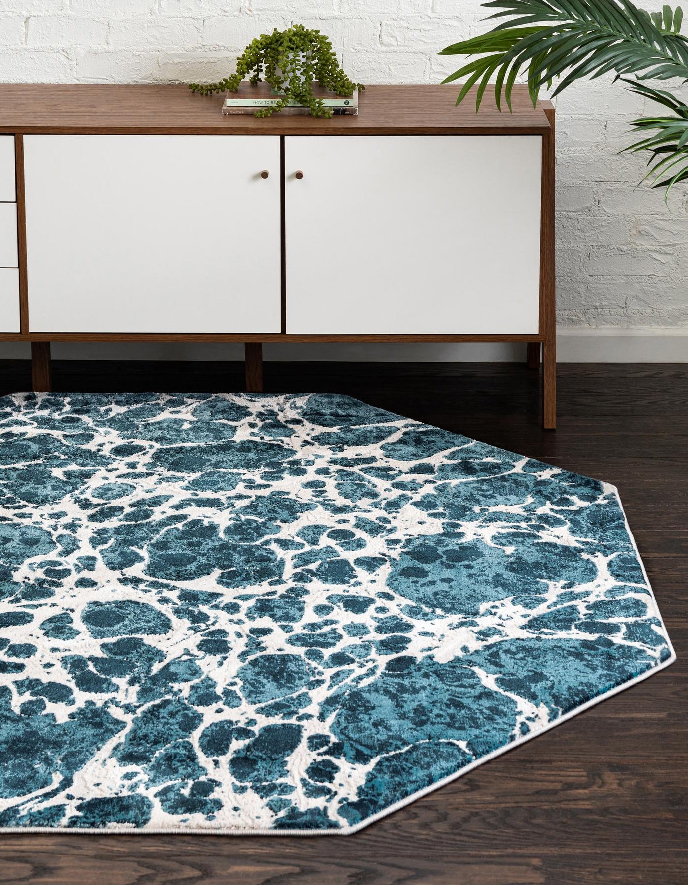 Blue 6' x 6' Oasis Octagon Rug | Rugs.com