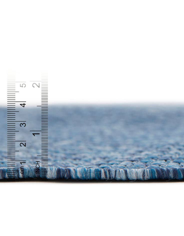 Detail image of  5' 3 x 5' 3  Washable Solid Indoor / Outdoor Octagon Rug