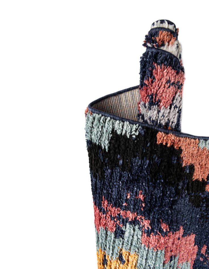 Detail image of  7' 10 x 7' 10 Tagine Octagon Rug