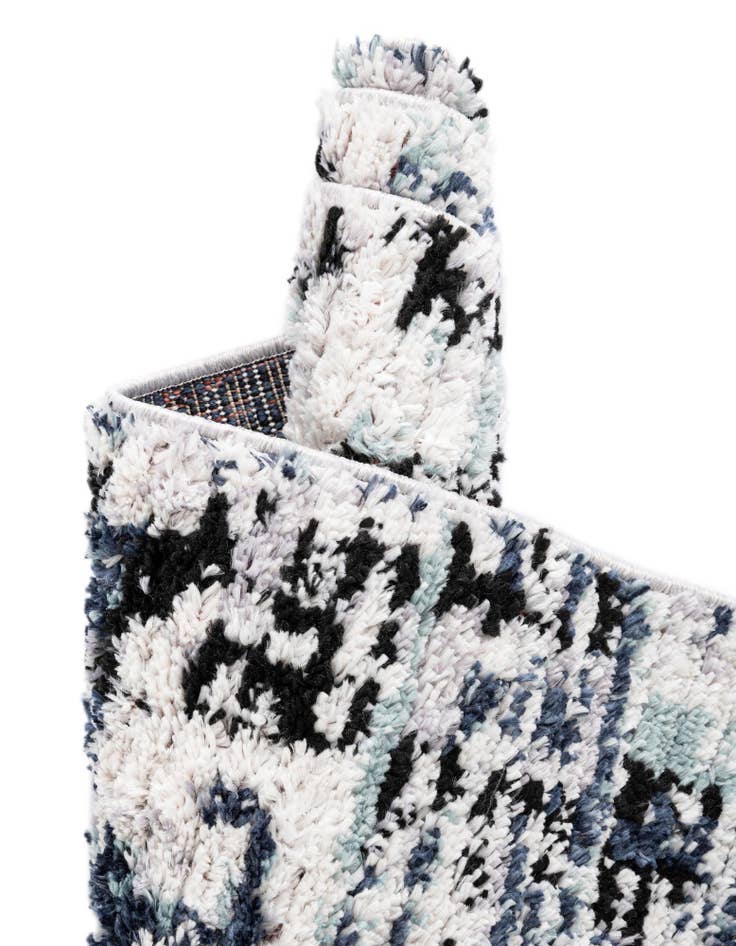 Detail image of  4' x 4' Tucson Octagon Rug