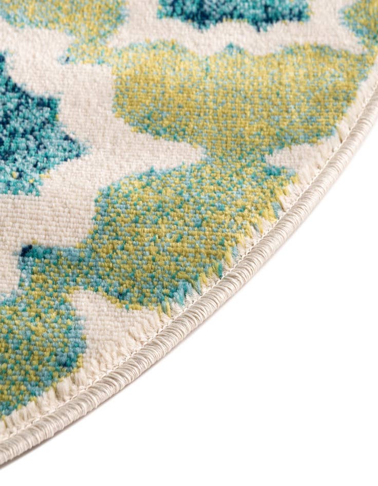 Detail image of  4' x 6' Azalea Oval Rug
