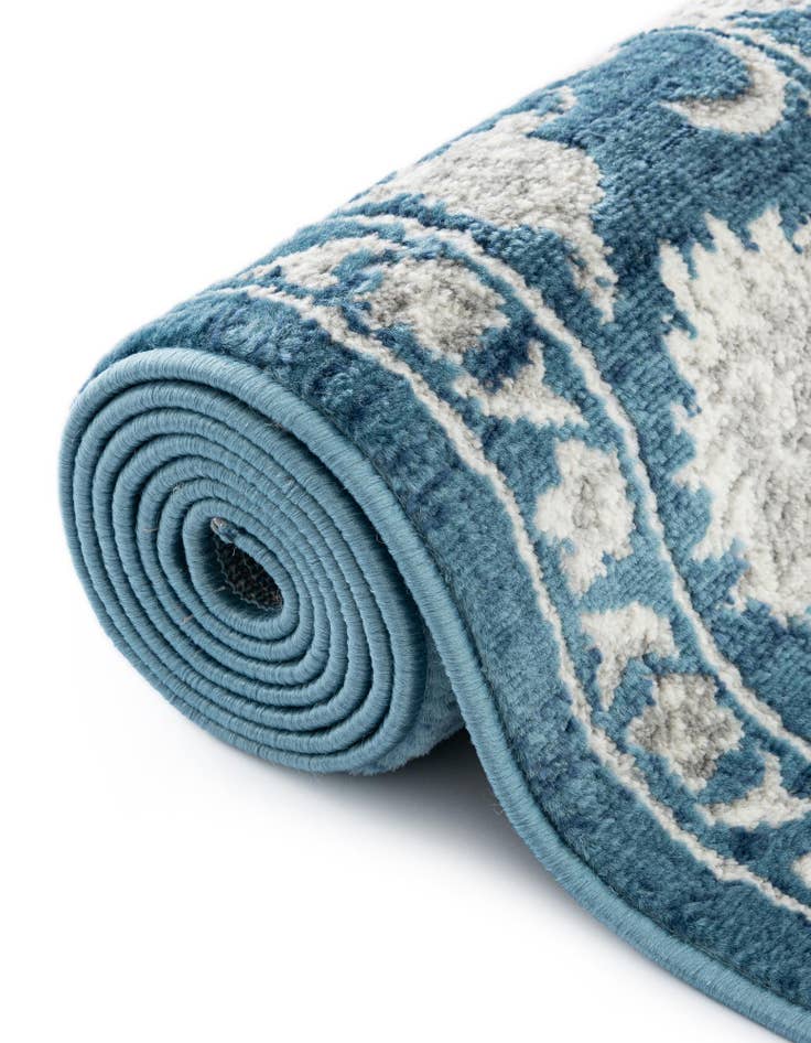 Detail image of  3' 3 x 5' 3 Boston Oval Rug