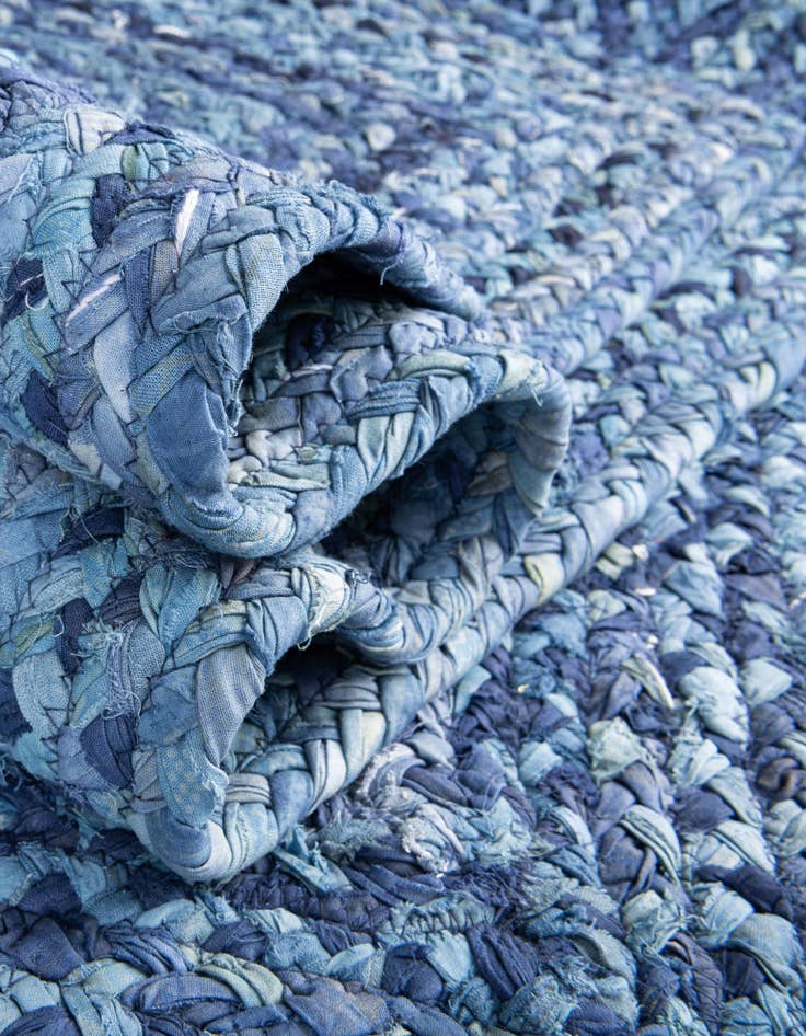 Detail image of  8' x 10'  Hand Braided Chindi Oval Rug