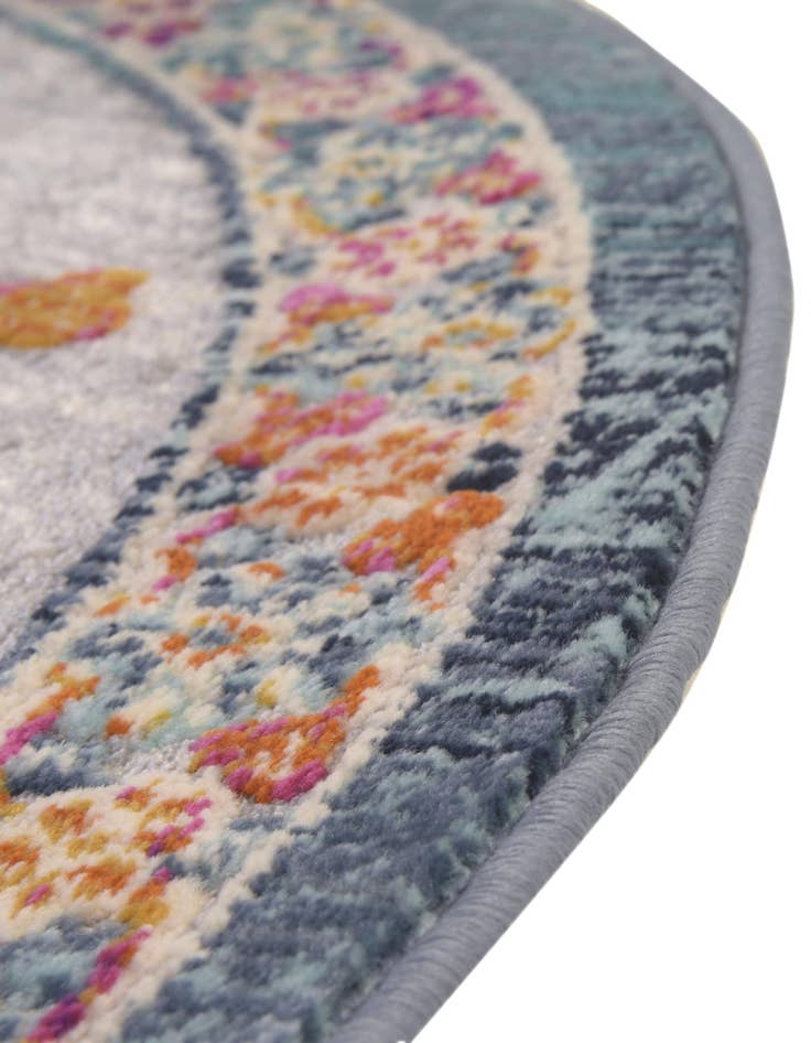Detail image of  3' 7 x 5' 3 Budapest Oval Rug