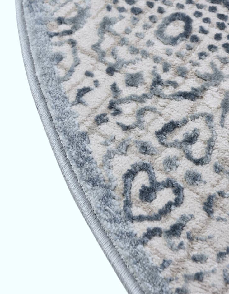 Detail image of  5' 3 x 8' Derbyshire Oval Rug