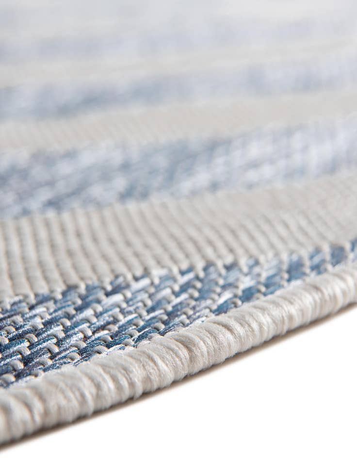 Detail image of  7' 10 x 10'  Washable Jill Zarin Indoor / Outdoor Oval Rug