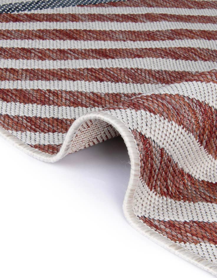 Detail image of  7' 10 x 10'  Washable Jill Zarin Indoor / Outdoor Oval Rug