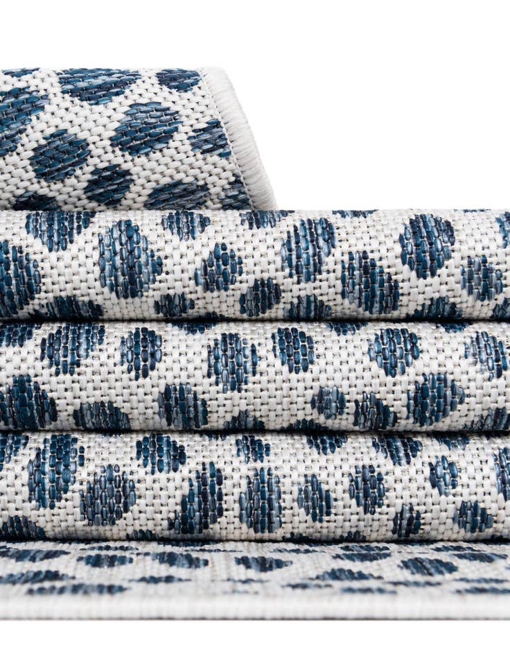 Detail image of  5' 3 x 8'  Washable Jill Zarin Cape Town Indoor / Outdoor Oval Rug