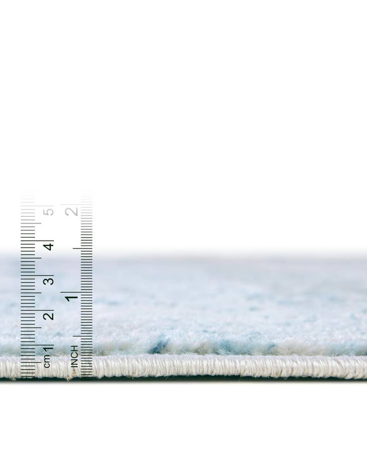 Detail image of  5' 3 x 8' Leipzig Oval Rug