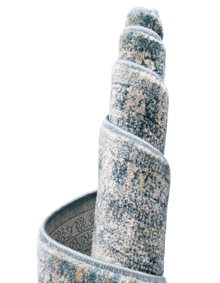 Detail image of  5' 3 x 8' Newport Oval Rug