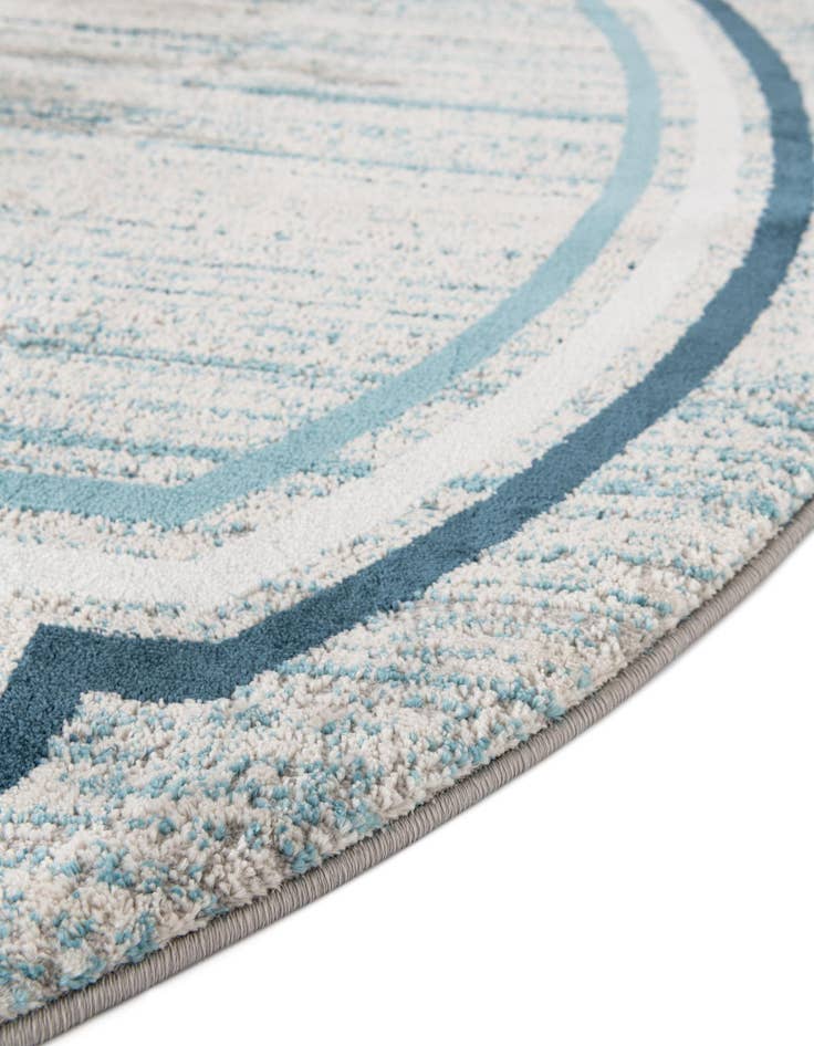 Detail image of  8' x 10' Oasis Oval Rug