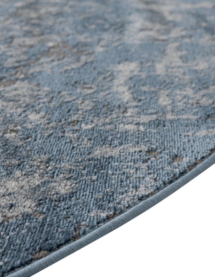 Detail image of  5' 3 x 8' Oregon Oval Rug