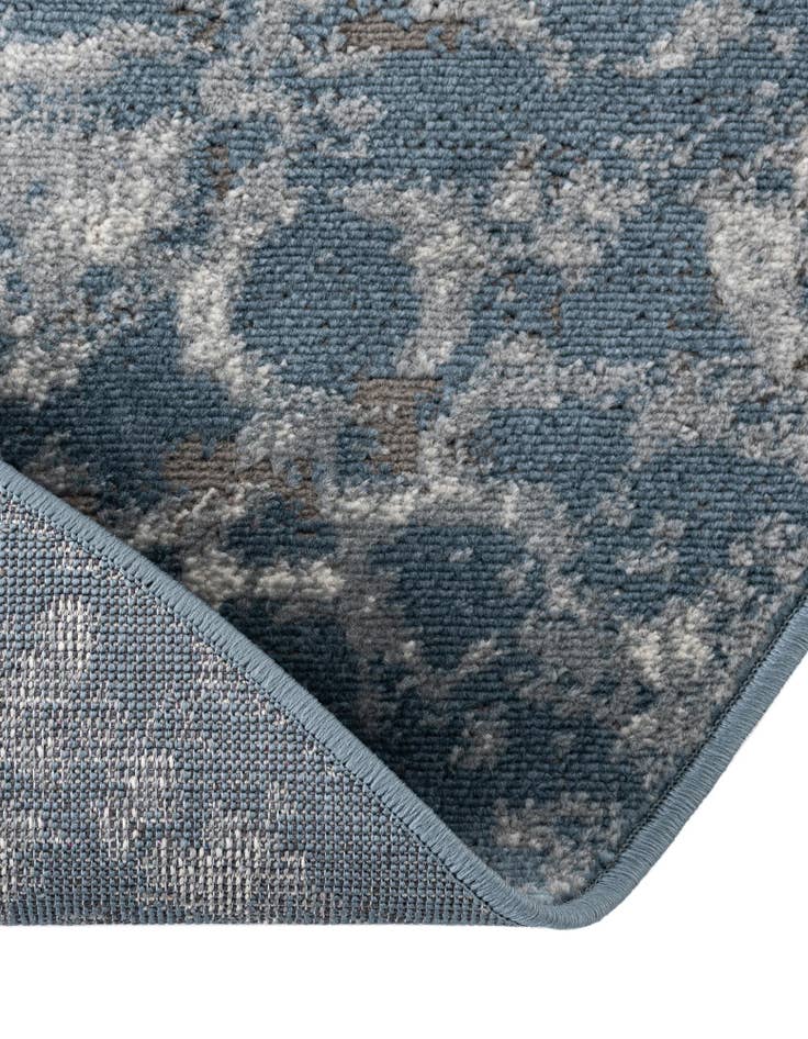 Detail image of  5' 3 x 8' Oregon Oval Rug