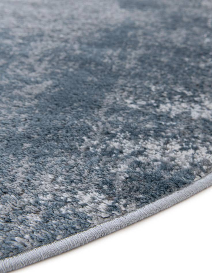 Detail image of  5' 3 x 8' Oregon Oval Rug