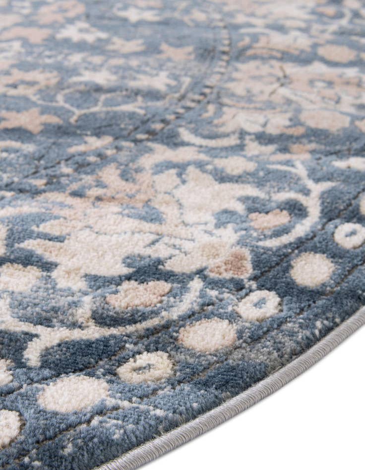 Detail image of  5' 3 x 8' Oregon Oval Rug