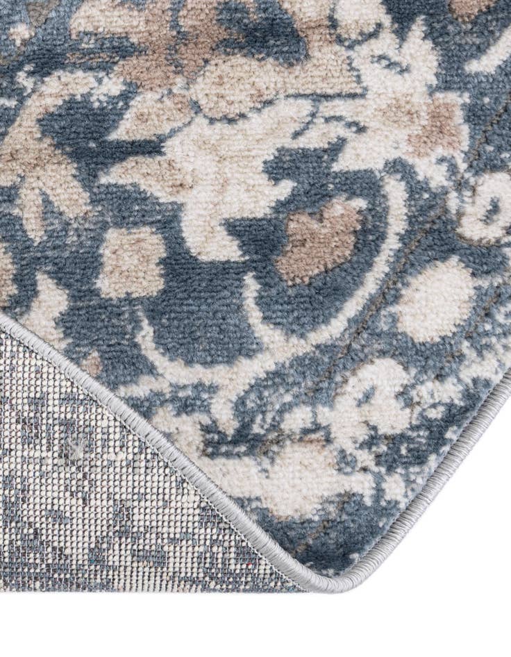 Detail image of  5' 3 x 8' Oregon Oval Rug