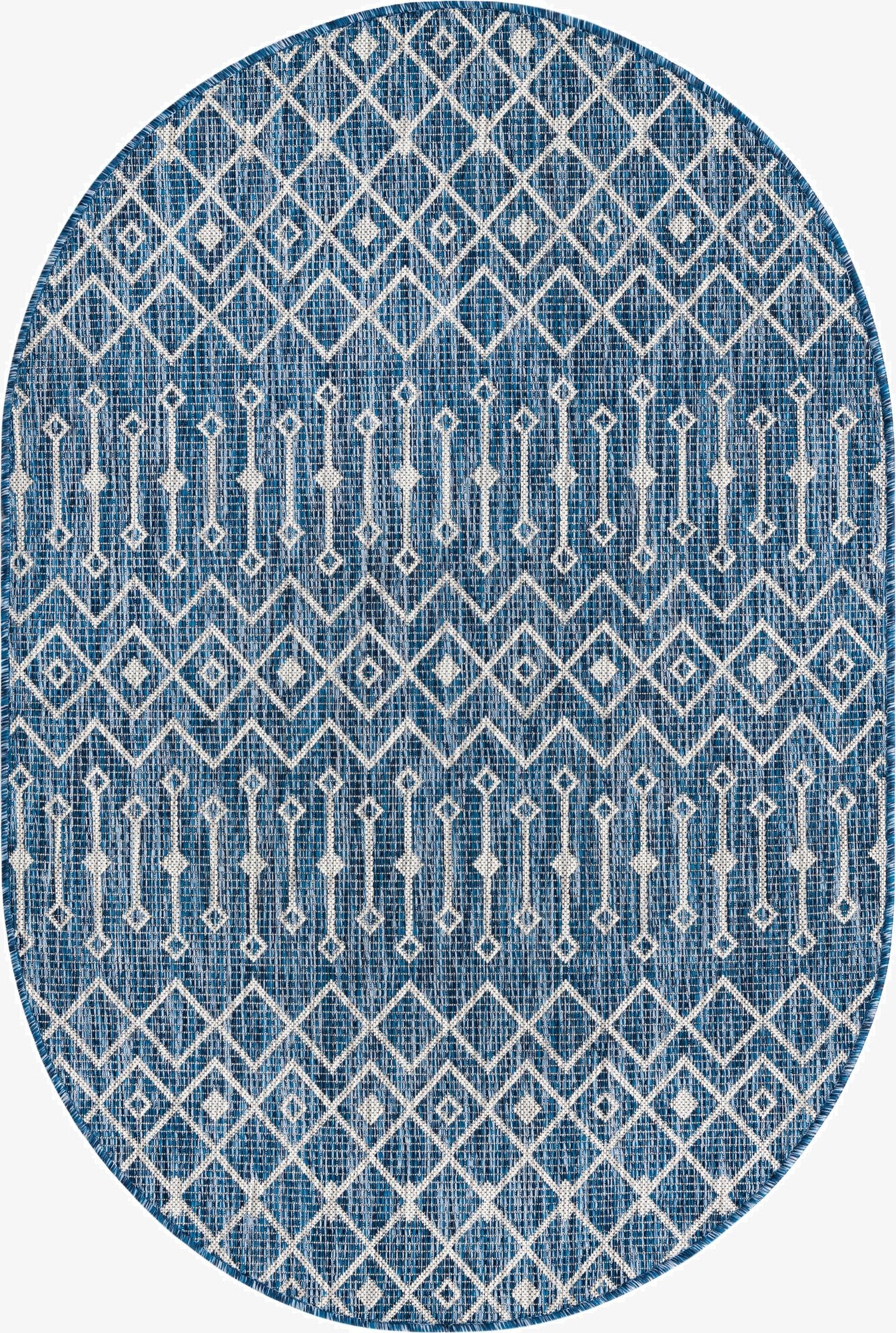  4' x 6'  Washable Lattice Indoor / Outdoor Oval Rug