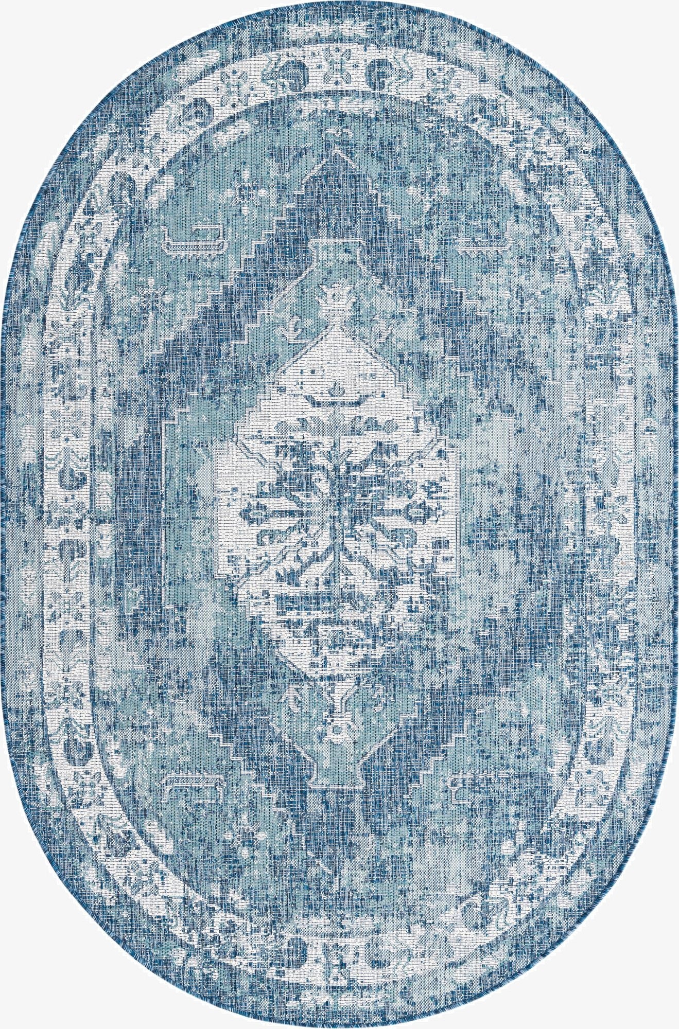  5' 3 x 8'  Washable Traditional Indoor / Outdoor Oval Rug