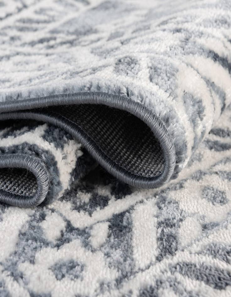 Detail image of  5' x 8' Oxford Oval Rug