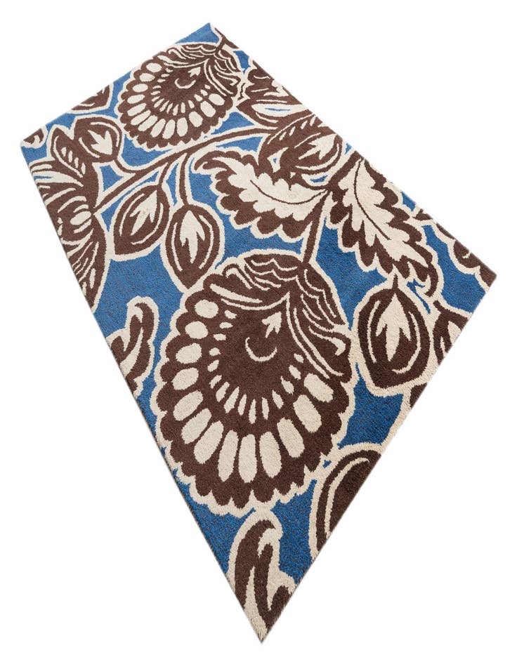 Detail image of  4' 8 x 7' 4 Agra Rug