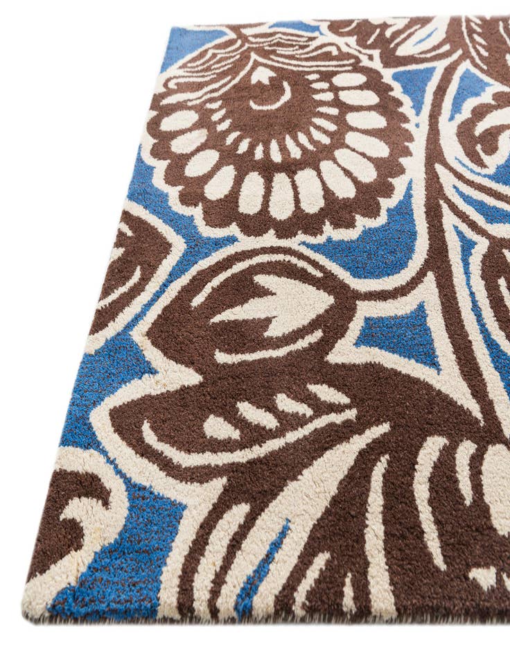 Detail image of  4' 8 x 7' 4 Agra Rug