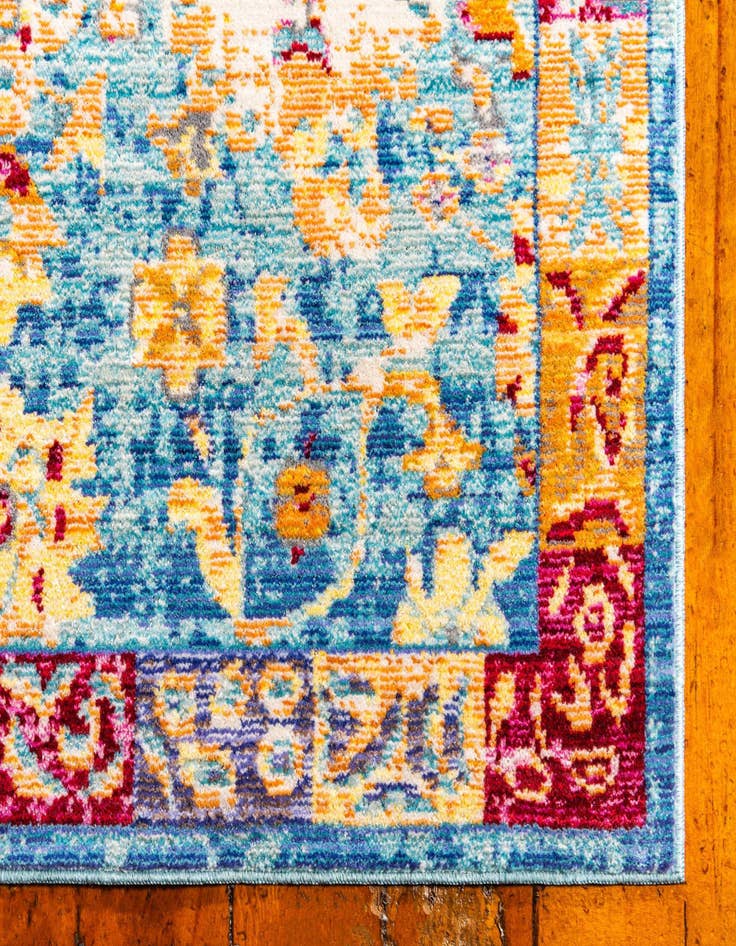 Detail image of  4' x 6' Alexis Rug