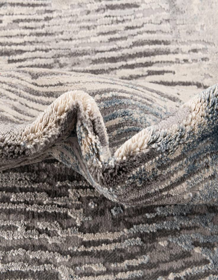 Detail image of  3' x 5' Alexis Rug