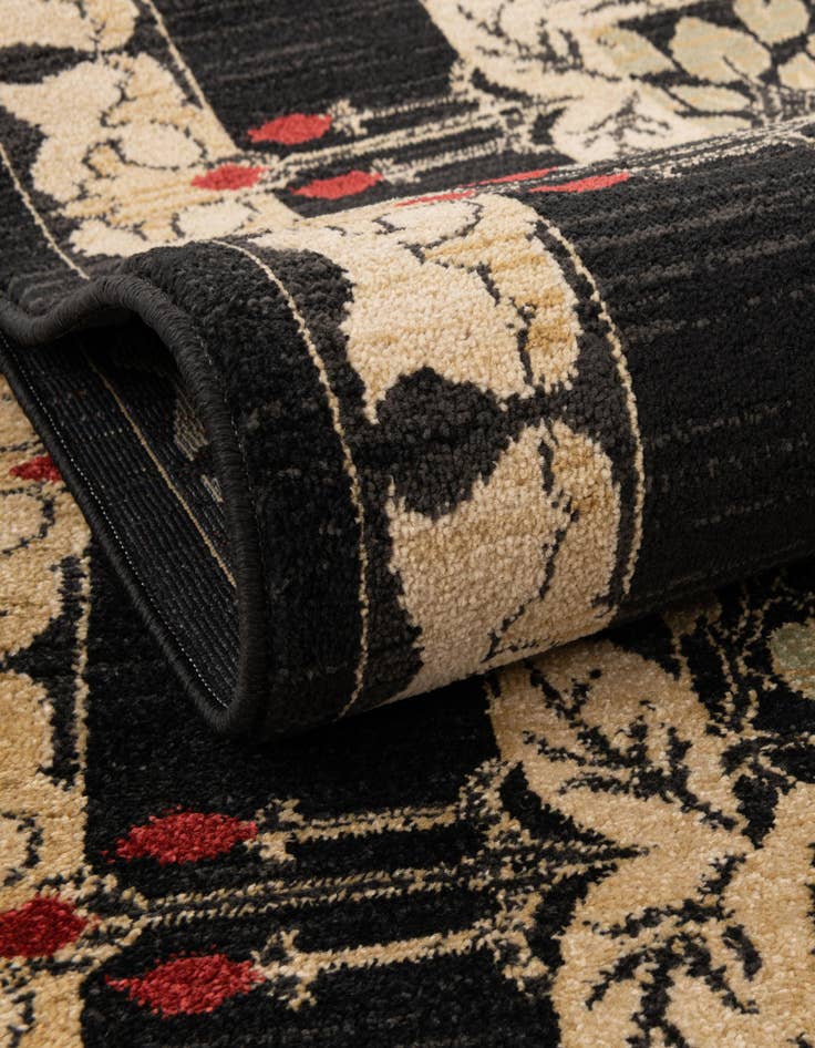 Detail image of  2' x 3' Alexis Rug