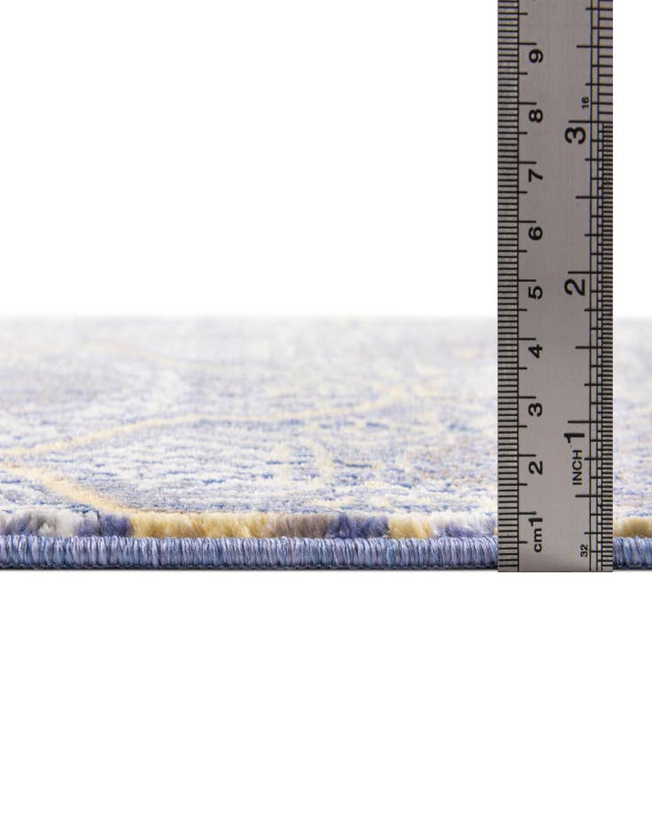 Detail image of  2' x 3' Alexis Rug