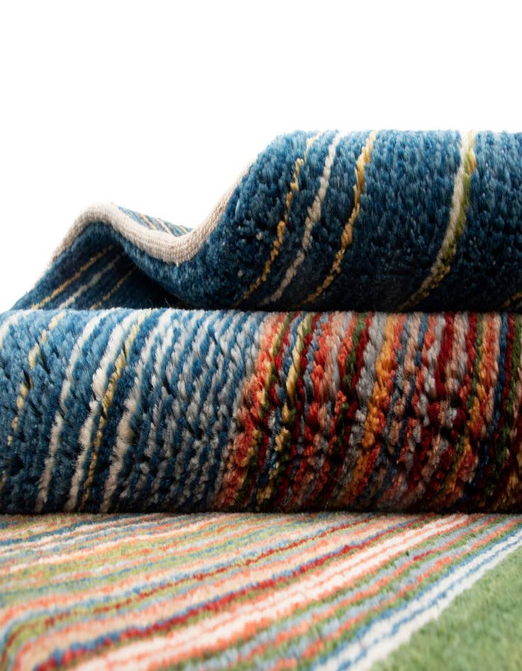 Detail image of 5' 1 x 6' 8 Amaleh Wool Rug