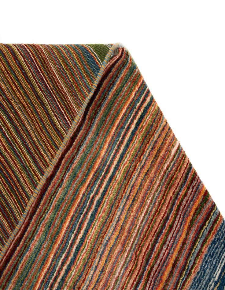 Detail image of 5' 1 x 6' 8 Amaleh Wool Rug