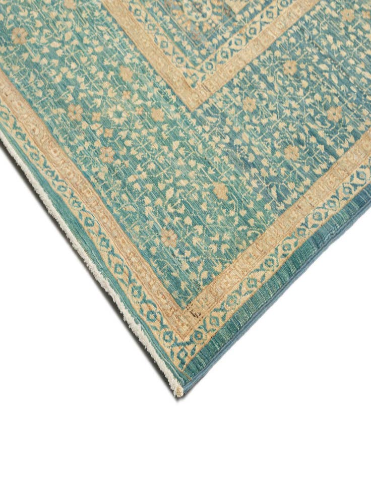 Detail image of  8' 2 x 10' 2 Amina Rug