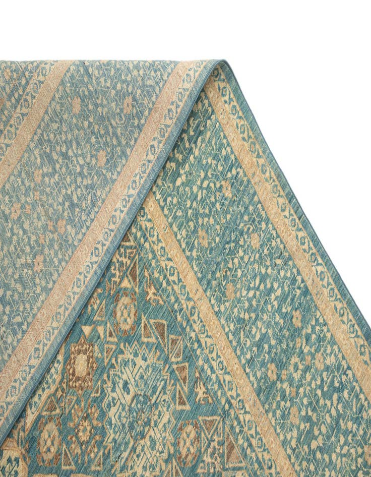 Detail image of  8' 2 x 10' 2 Amina Rug