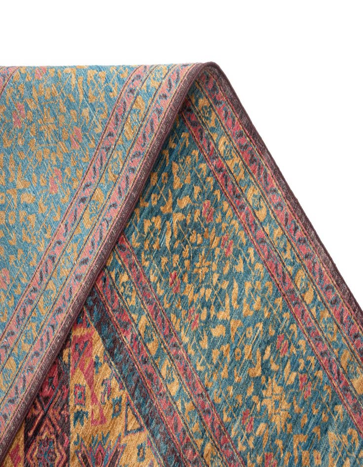 Detail image of  8' 2 x 9' 9 Amina Rug