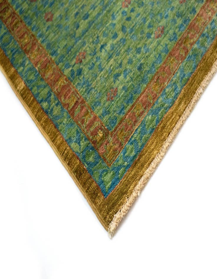 Detail image of  4' 11 x 6' 6 Amina Wool Rug