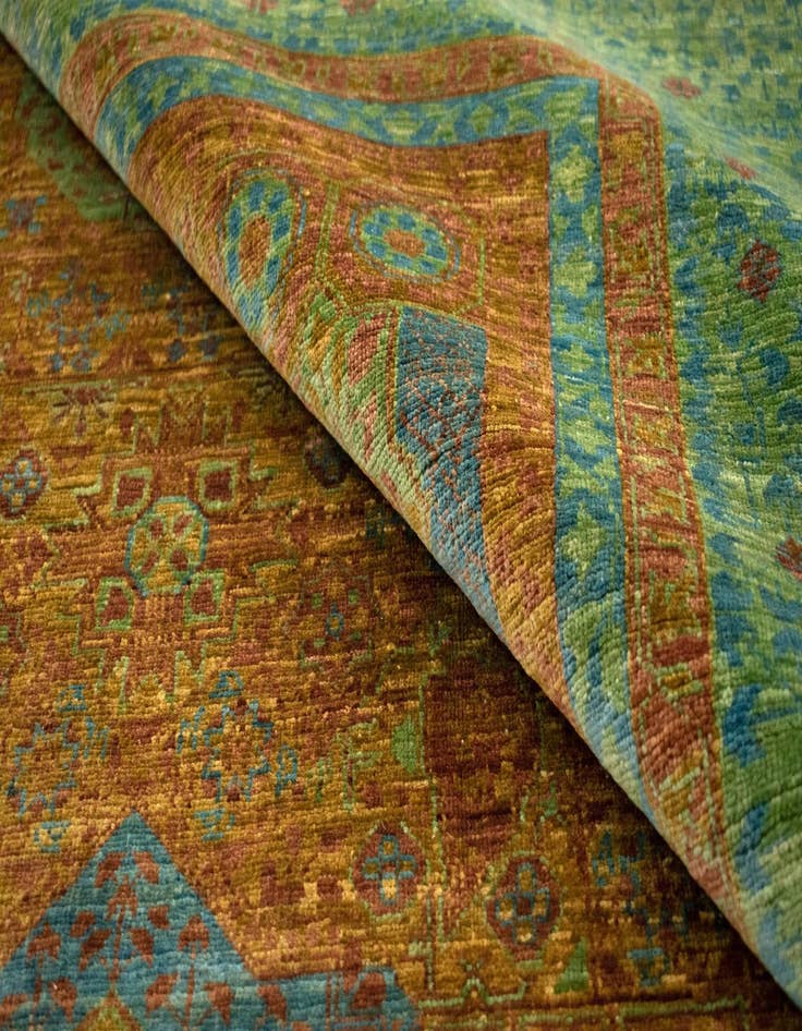 Detail image of  4' 11 x 6' 6 Amina Wool Rug
