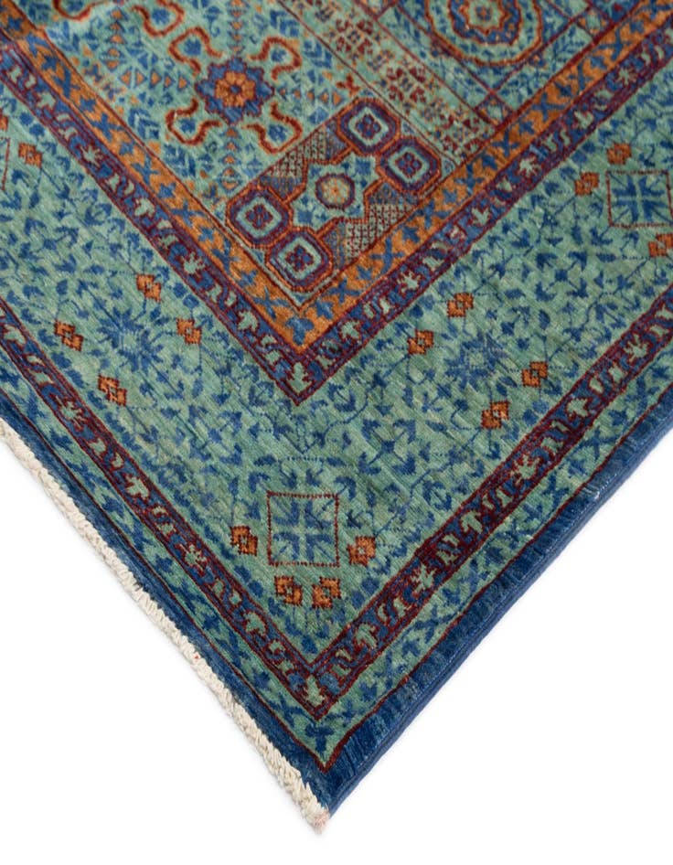 Detail image of  5' 1 x 6' 4 Amina Rug