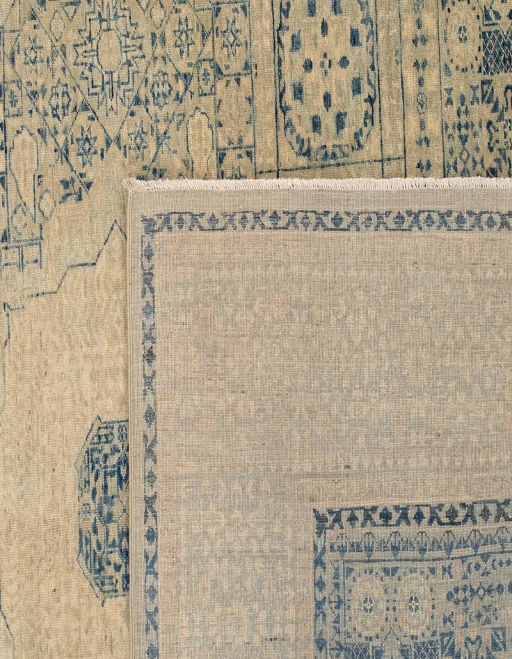 Detail image of  5' 9 x 7' 7 Amina Wool Rug