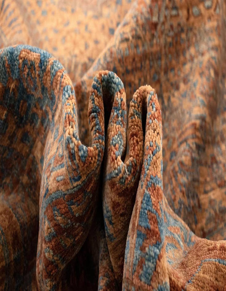 Detail image of  5' 11 x 9' 3 Amina Wool Rug
