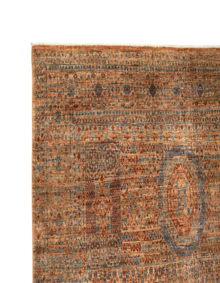 Detail image of  5' 11 x 9' 3 Amina Wool Rug