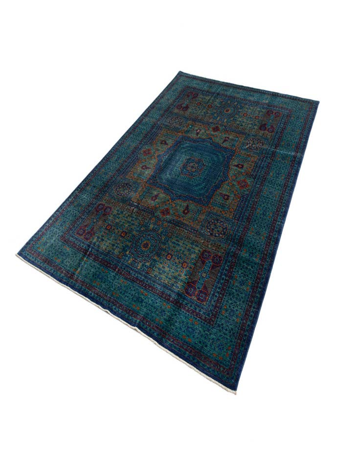 Detail image of  7' x 10' Amina Rug