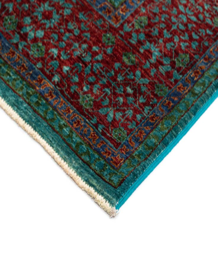 Detail image of  5' 11 x 7' 10 Amina Rug