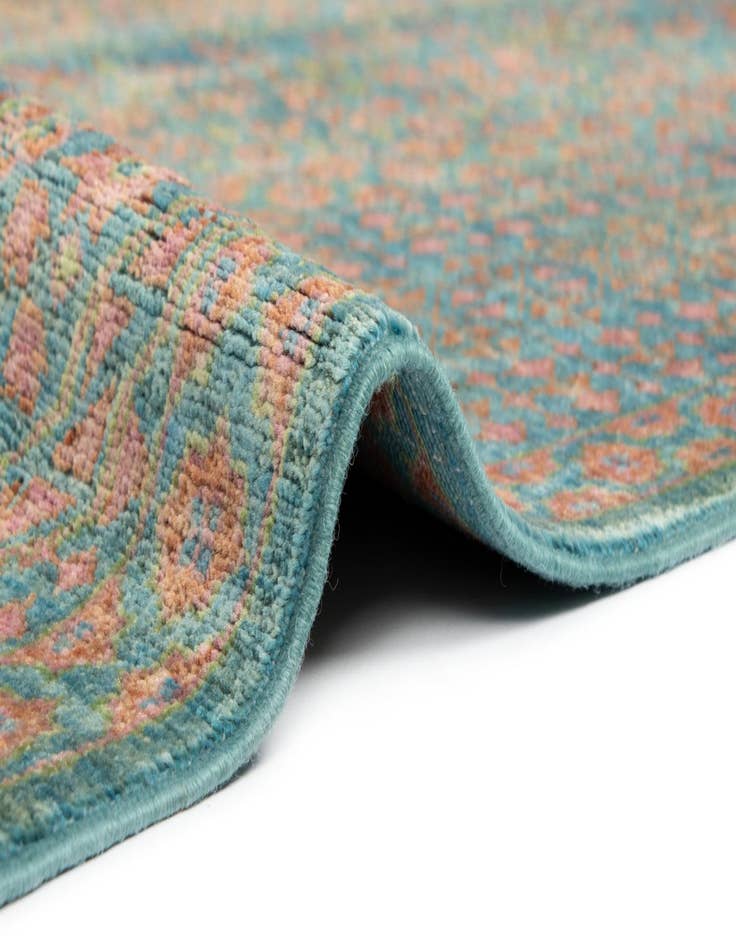 Detail image of  8' x 11' 10 Amina Wool Rug