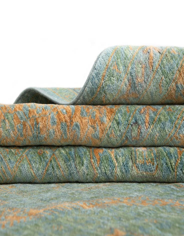 Detail image of  8' 2 x 11' 4  Hand Knotted Amina Rug