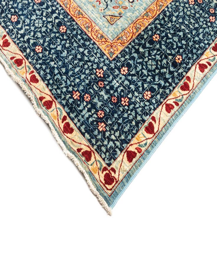 Detail image of  9' 8 x 13' 11  Hand Knotted Amina Rug