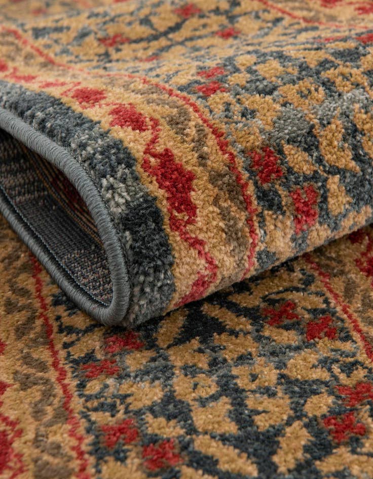 Detail image of  2' x 3' Amina Rug