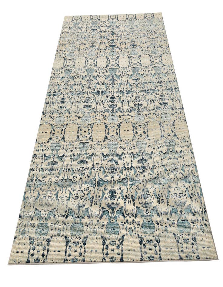 Detail image of  5' 2 x 7' 8 Amulet Rug