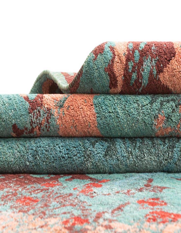 Detail image of  5' 6 x 7' 9  Hand Knotted Anar Rug