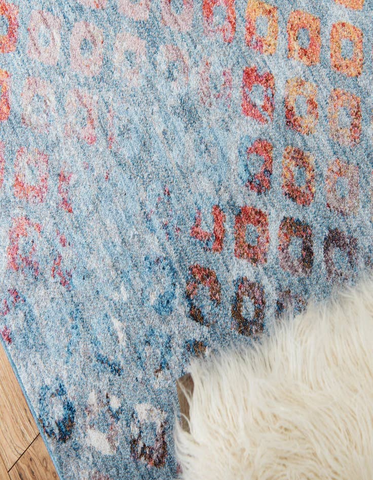 Detail image of  7' x 10' Andromeda Rug